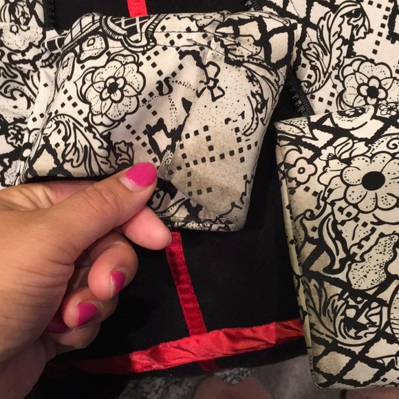 Lululemon size 4 rain jacket - Picture 4 of 8